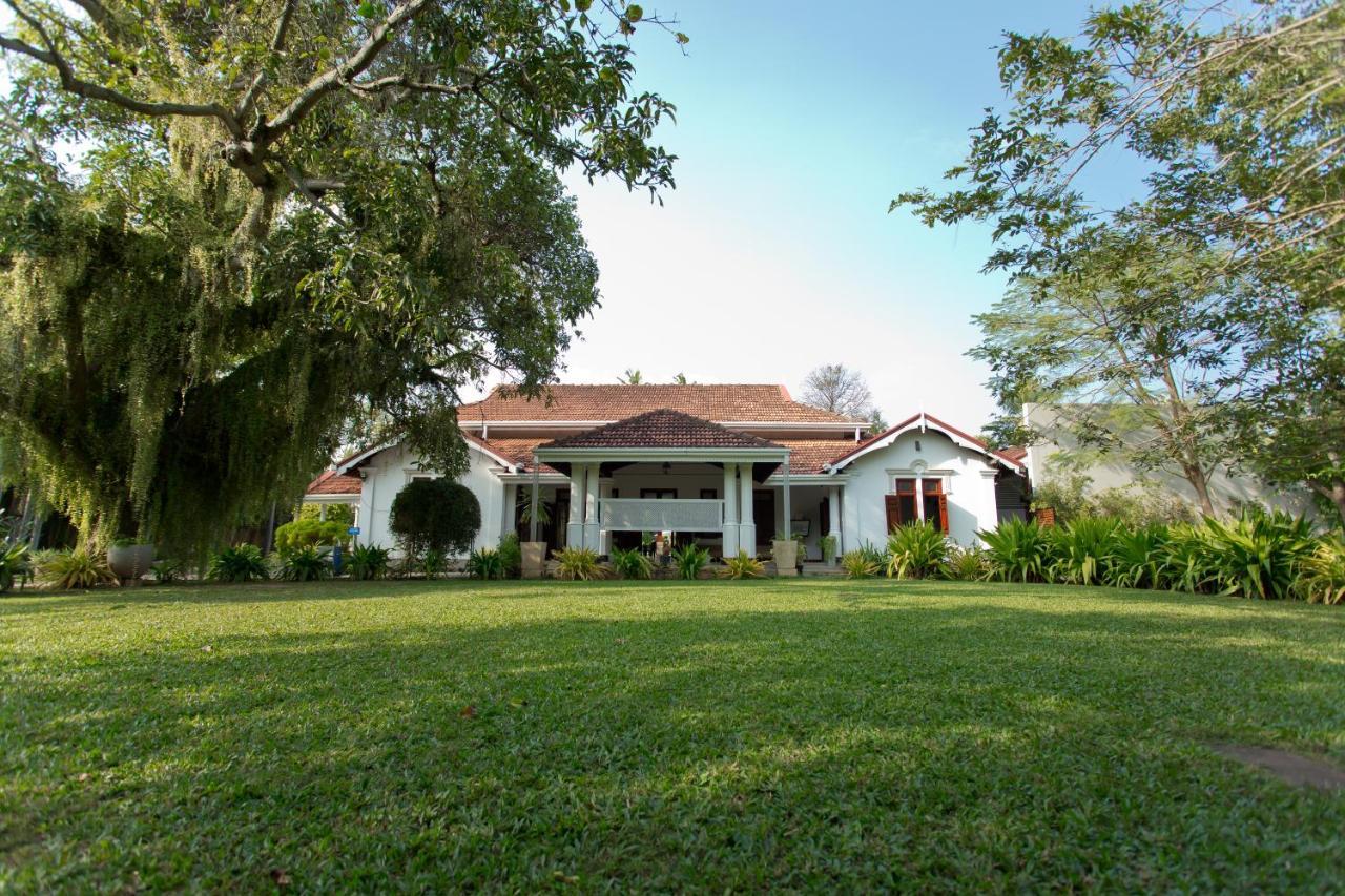 Swanee Grand Hotel Negombo Luaran gambar