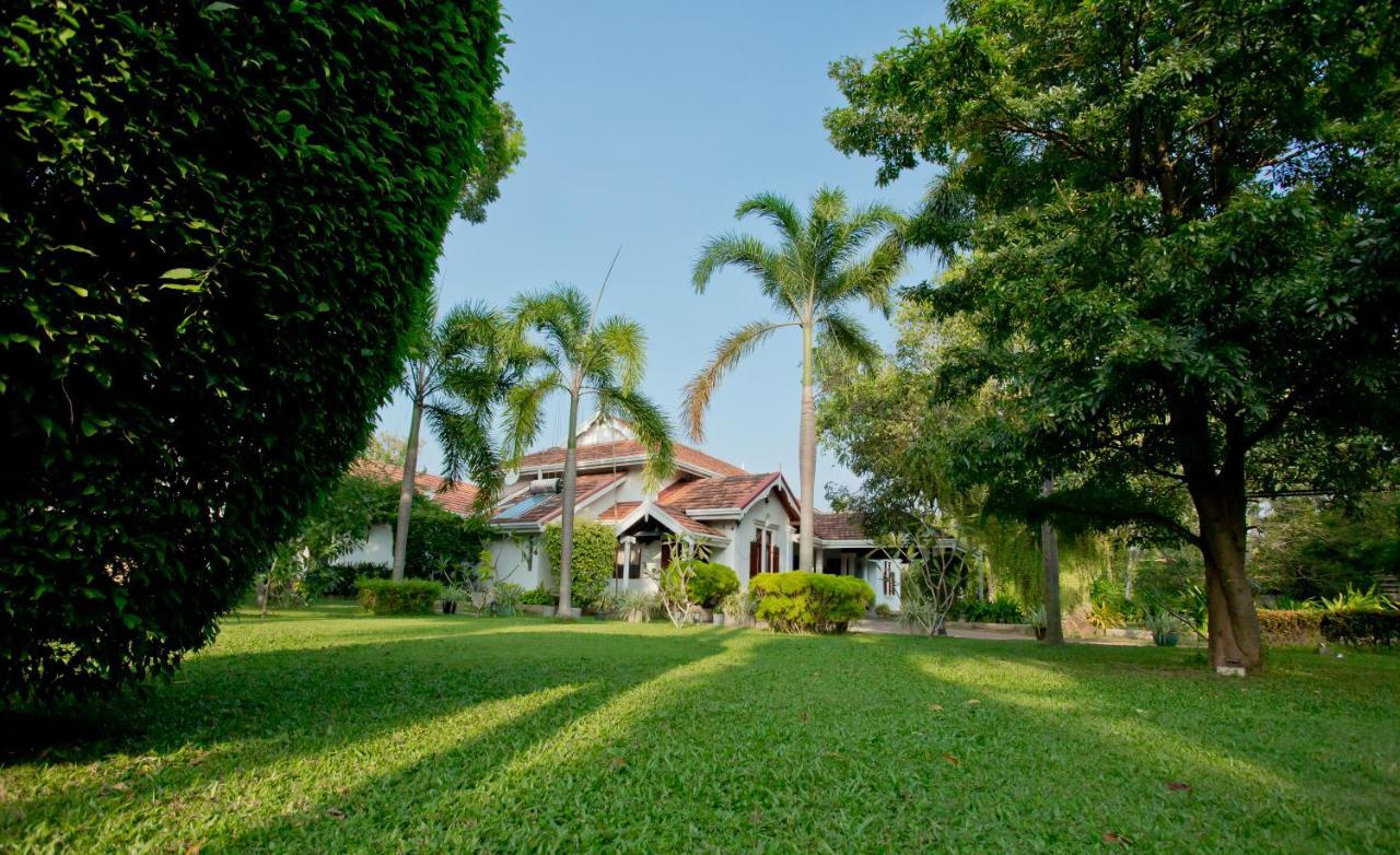 Swanee Grand Hotel Negombo Luaran gambar