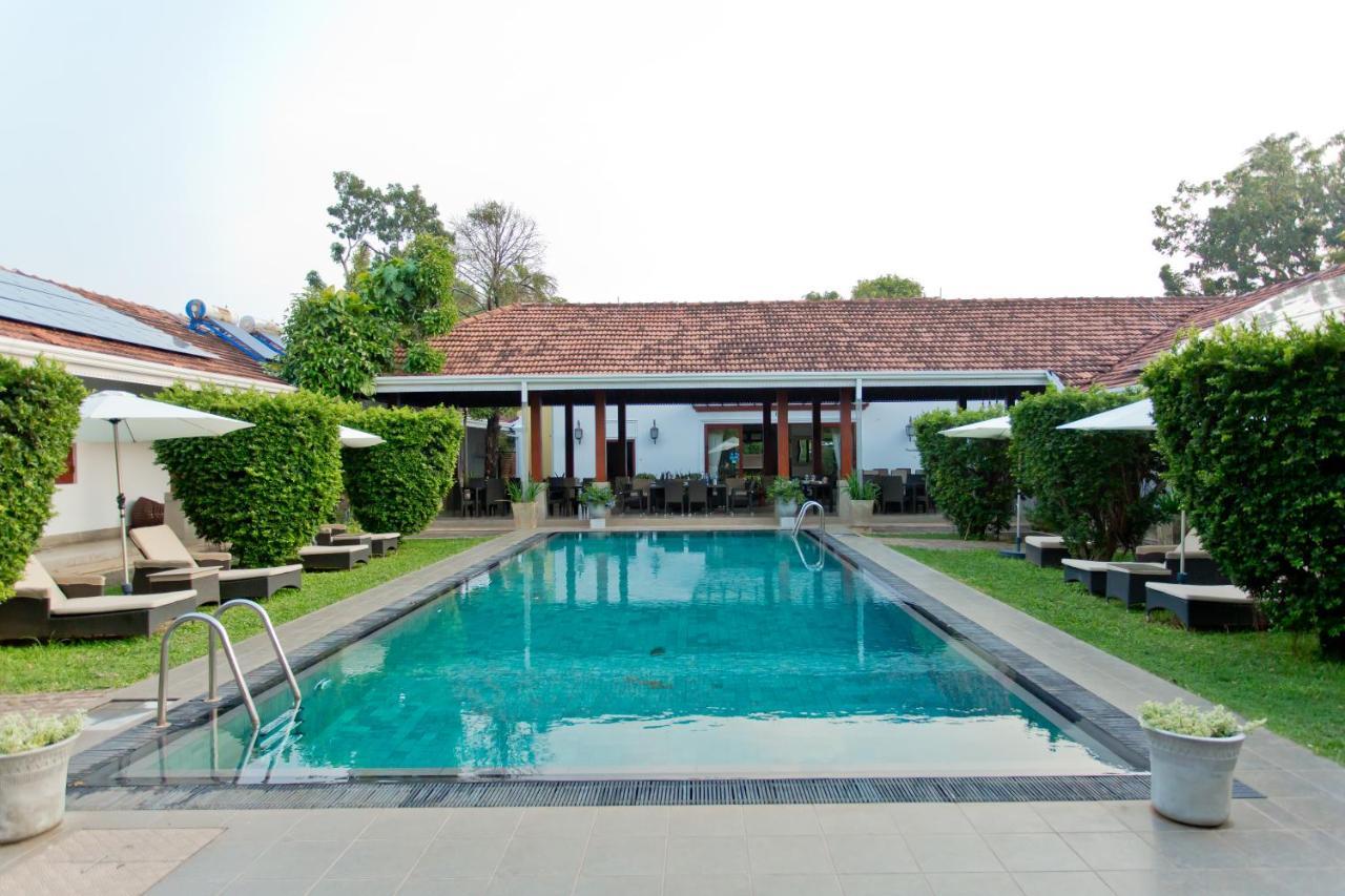 Swanee Grand Hotel Negombo Luaran gambar