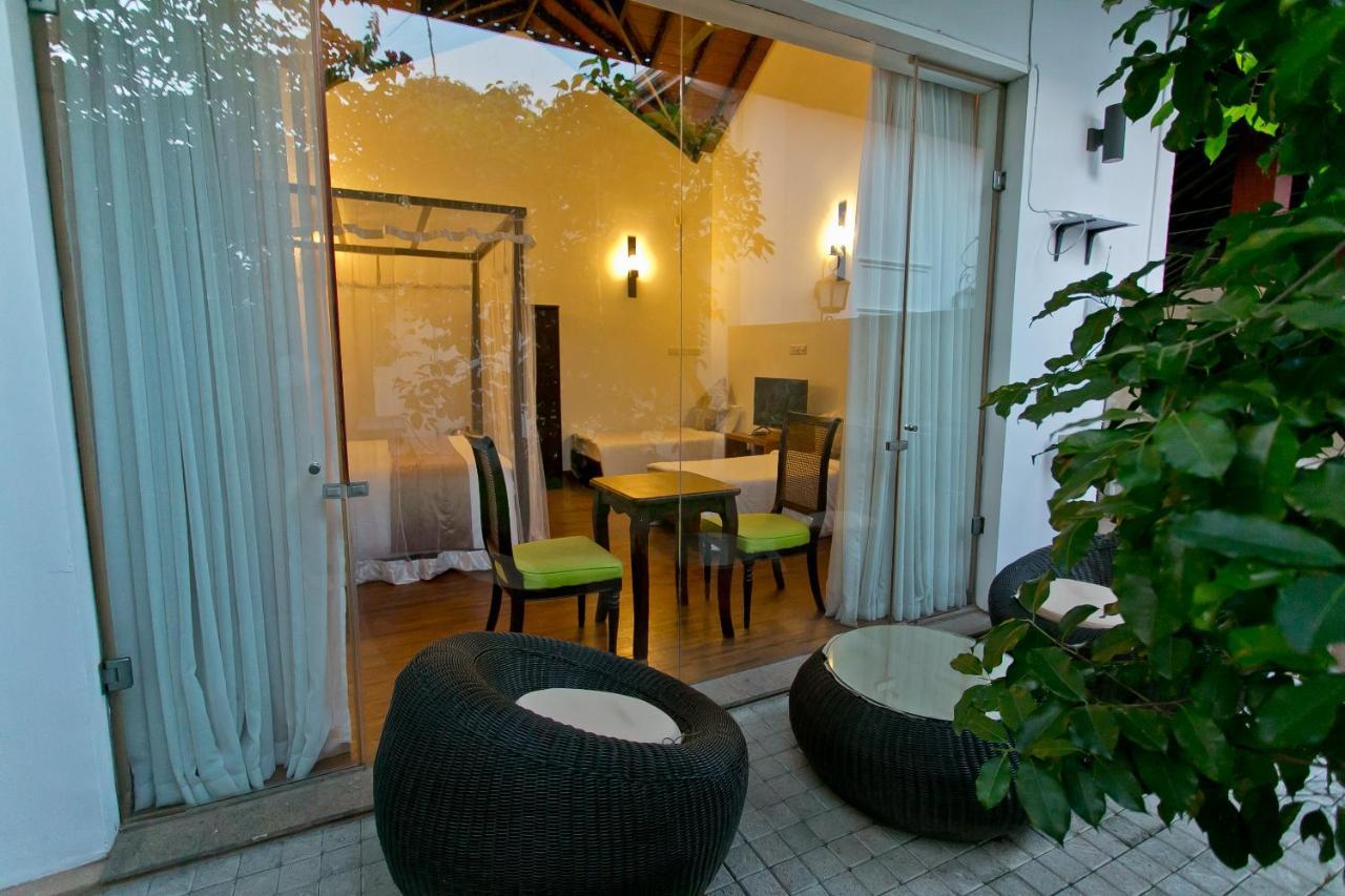 Swanee Grand Hotel Negombo Luaran gambar