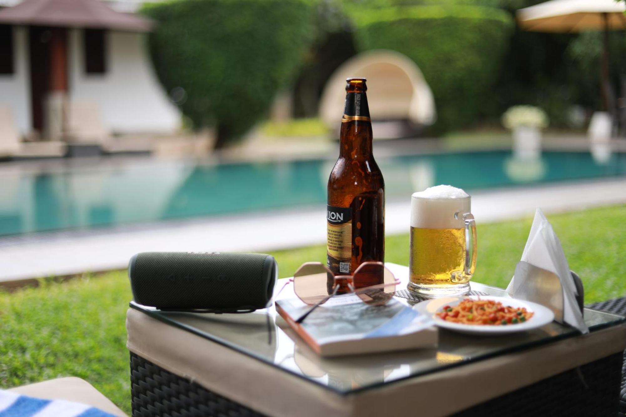 Swanee Grand Hotel Negombo Luaran gambar
